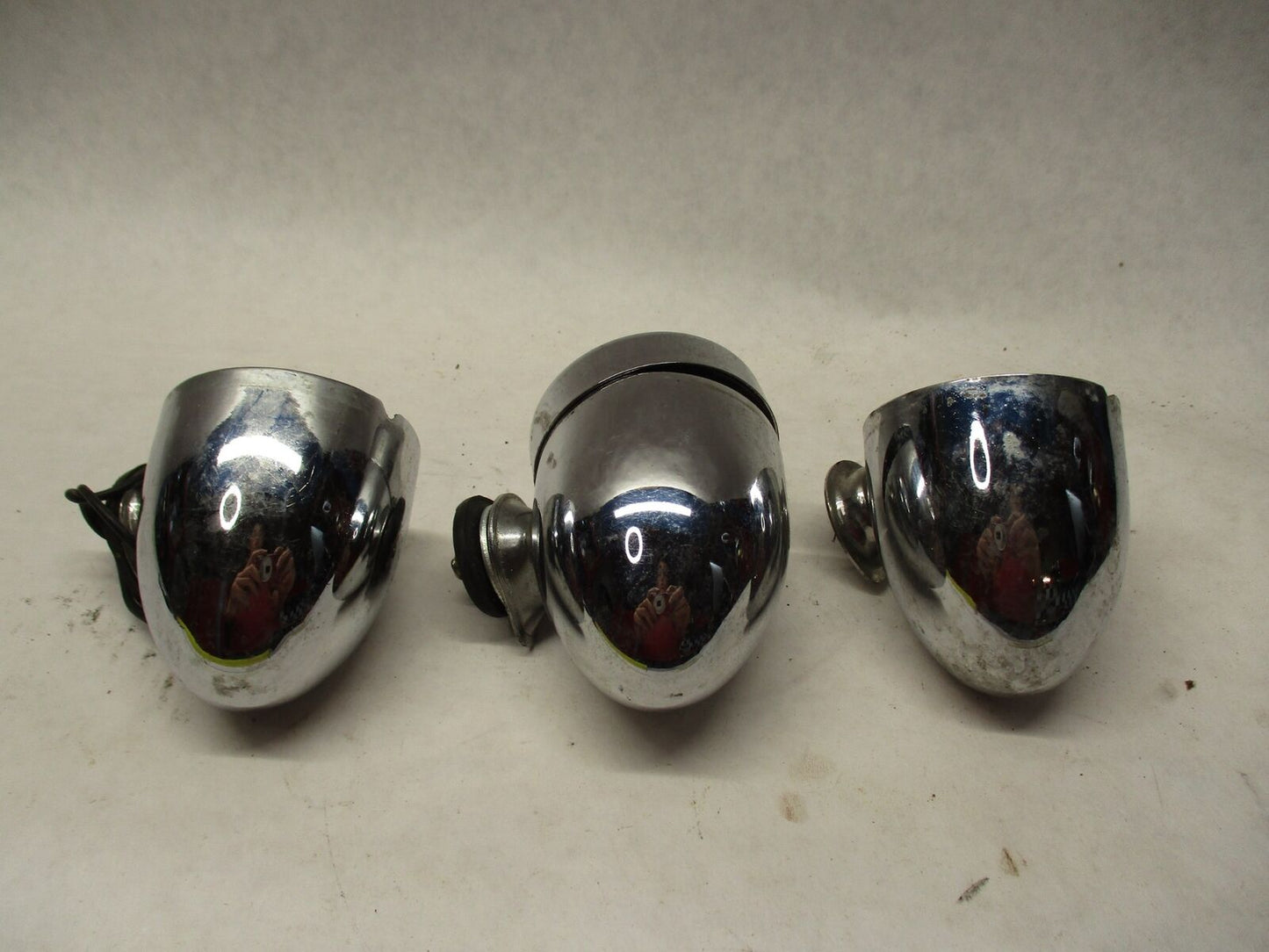 Lot of (3) Harley Davidson Bullet Turn Signals Housing