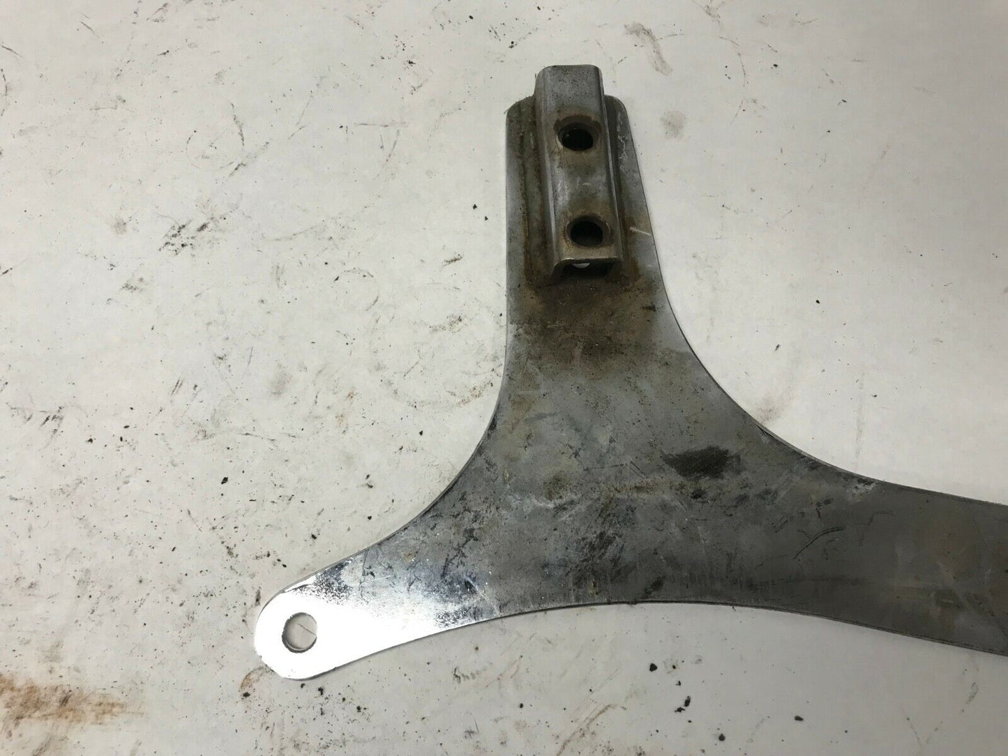 Harley Davidson Chrome Sissy Bar Backrest Bracket Dyna Fatboy softail Left