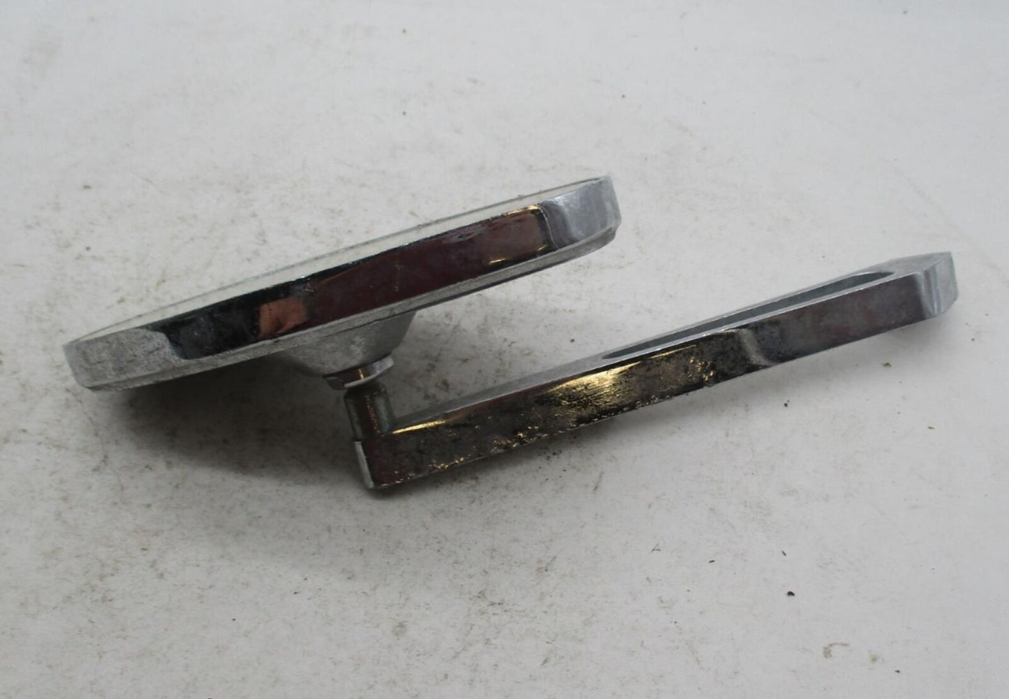 Harley Davidson Custom Chrome Right Side Oval Slotted Mirror Chopper