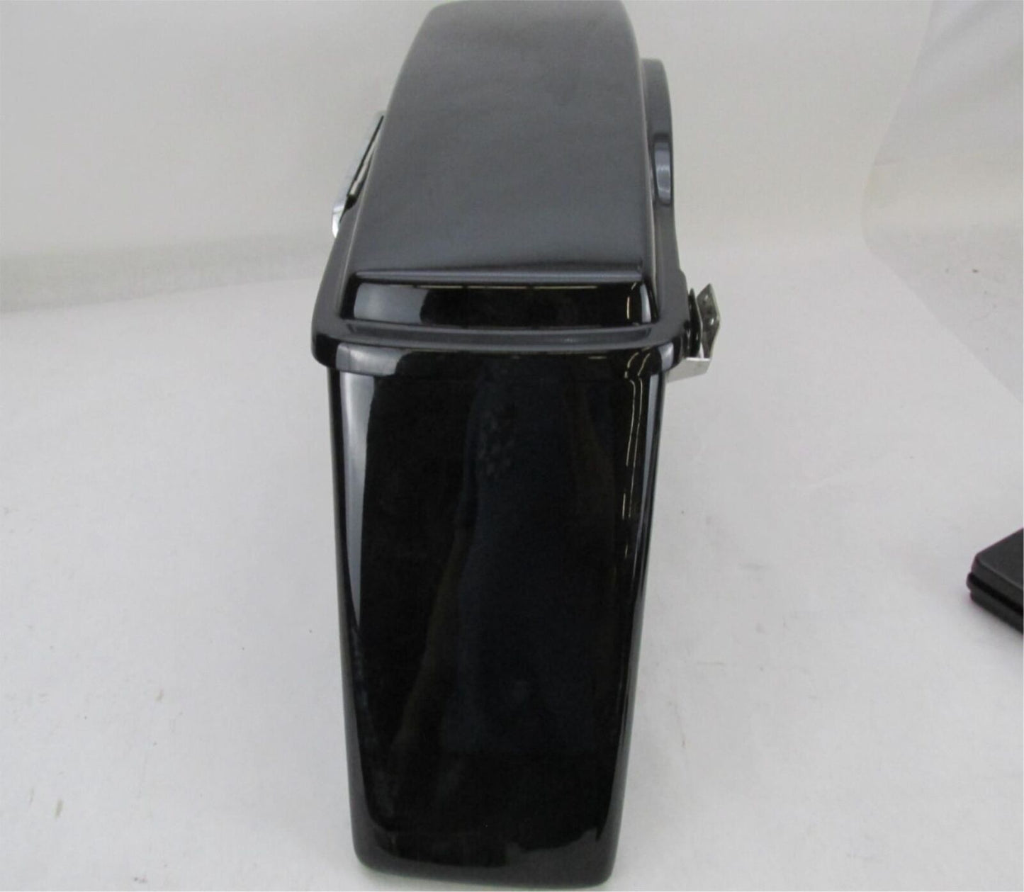 Harley Davidson Genuine NOS Vivid Black Left Hard Saddlebag 90893-95DH