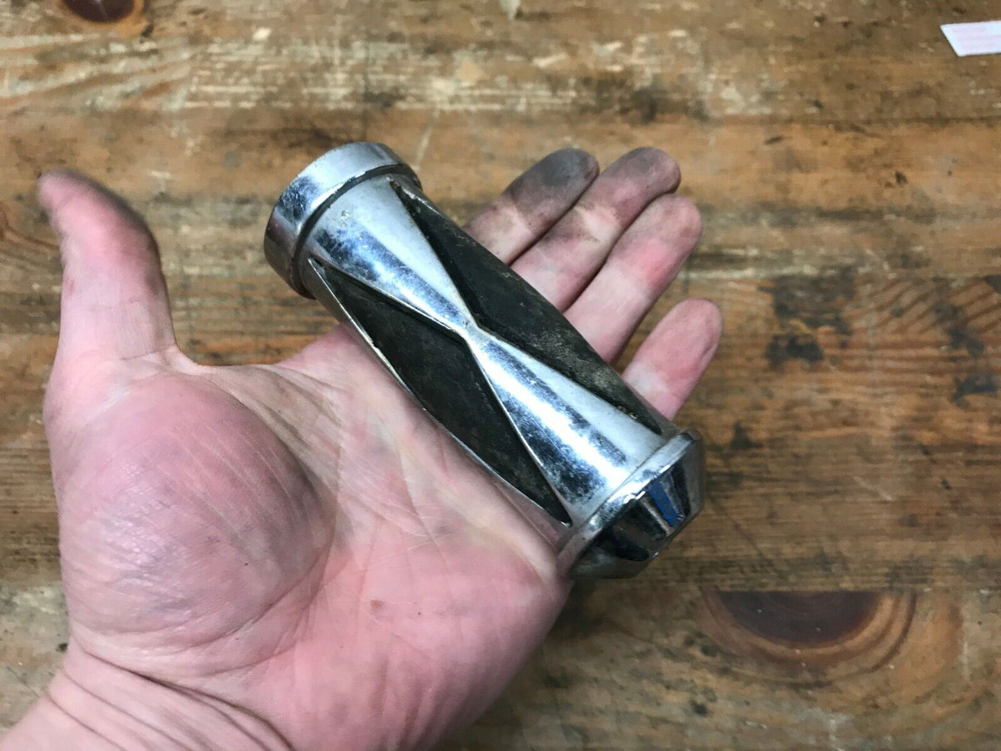 Custom Diamond Grip for Harley-Davidson Clutch Side Nice USed