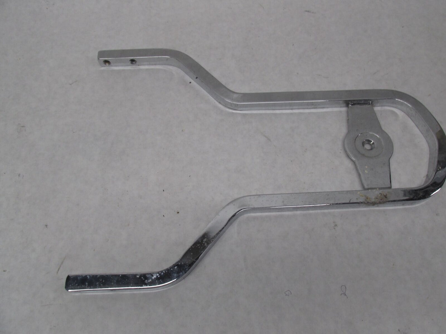 Harley Davidson 11" Wide Softail Chrome Sissy Bar Backrest Bracket 53281-06