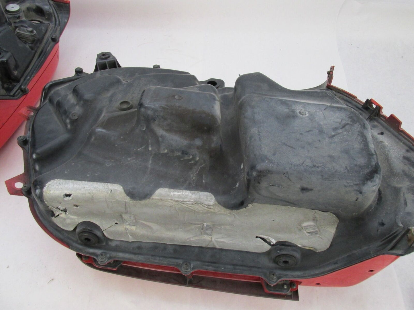 Pair of Honda Goldwing GL1800 Red Left & Right Saddlebags MCA-0000 81231