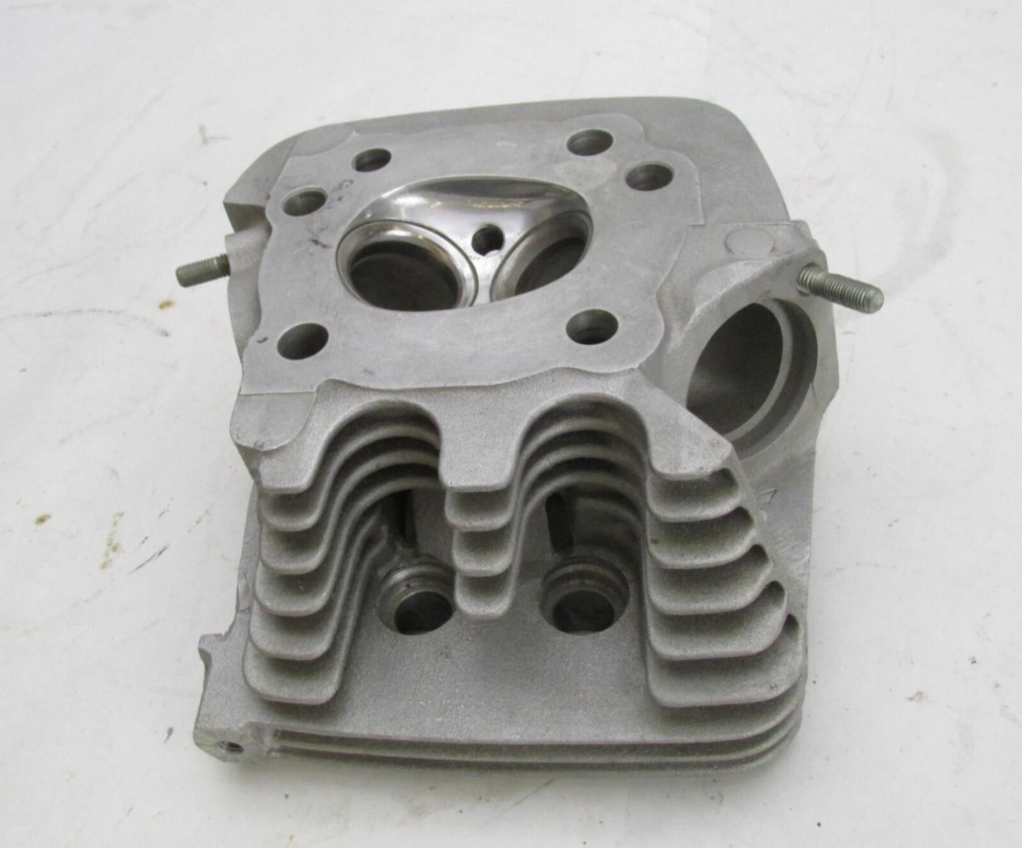 Harley Davidson Genuine NOS Sportster Rear Cylinder Head 16662-86A