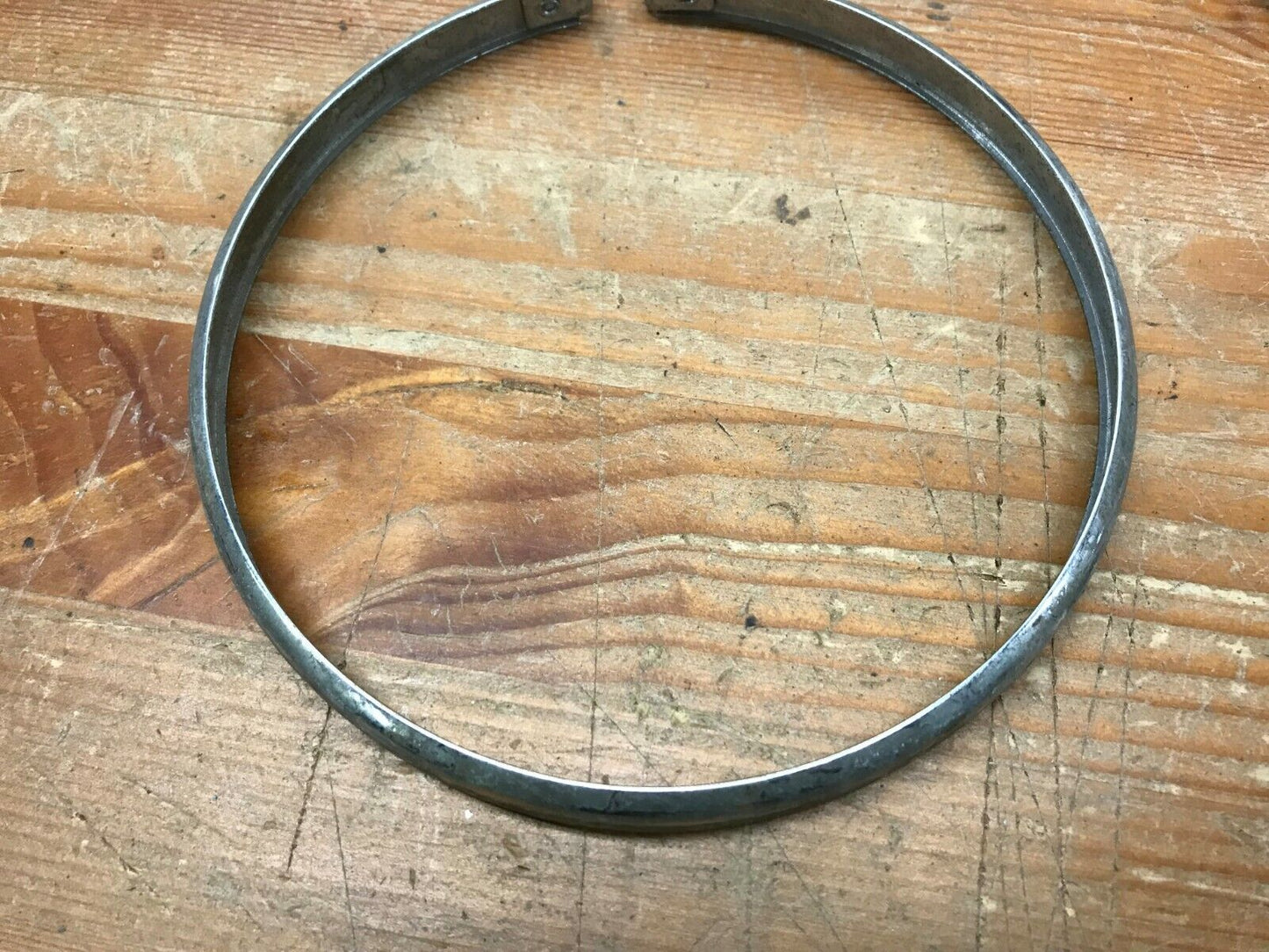 Harley Sportster 883 1200 Front Headlight Retaining Ring 67744-75 67725-63 Ironh