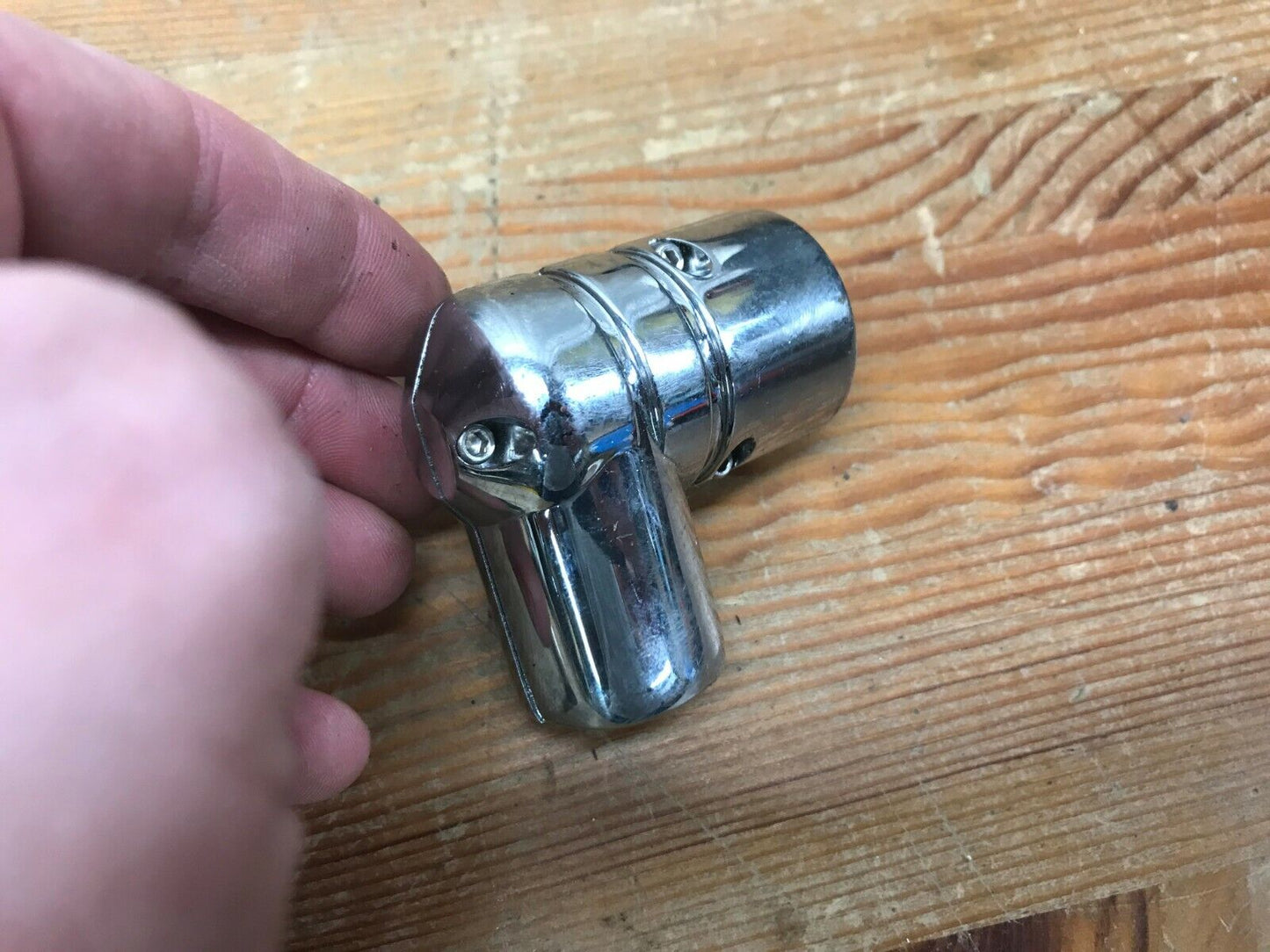 01-07 Harley-Davidson Touring FXD UNDER TANK FUEL LINE 90 CHROME ELBOW COVER