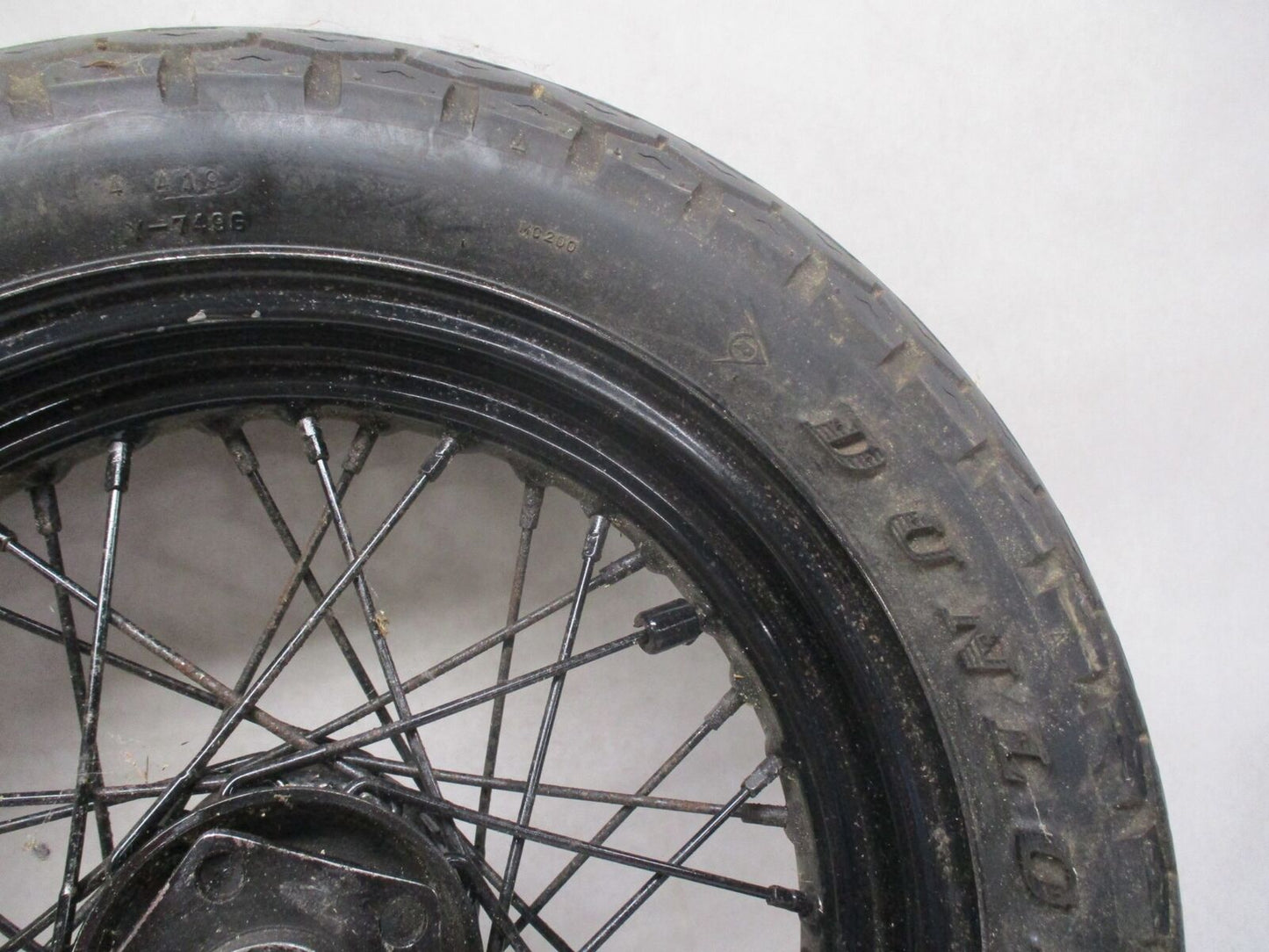 Harley Shovelhead Super Glide Rear Wheel Spoke w/ Tire 40981-73 3/4" Axle