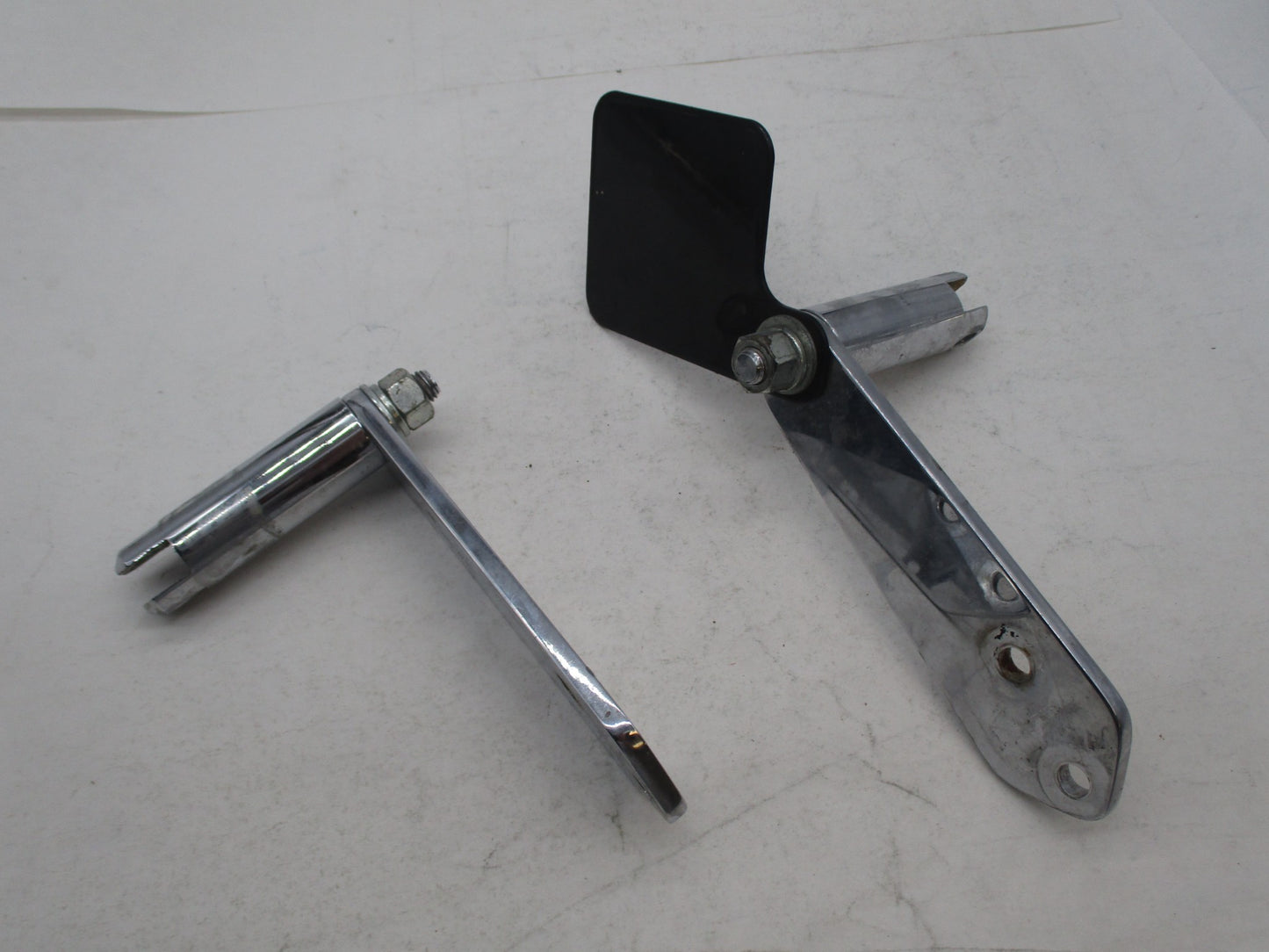 Harley Davidson Chopper Pair of Chrome Footpeg Chrome Brackets