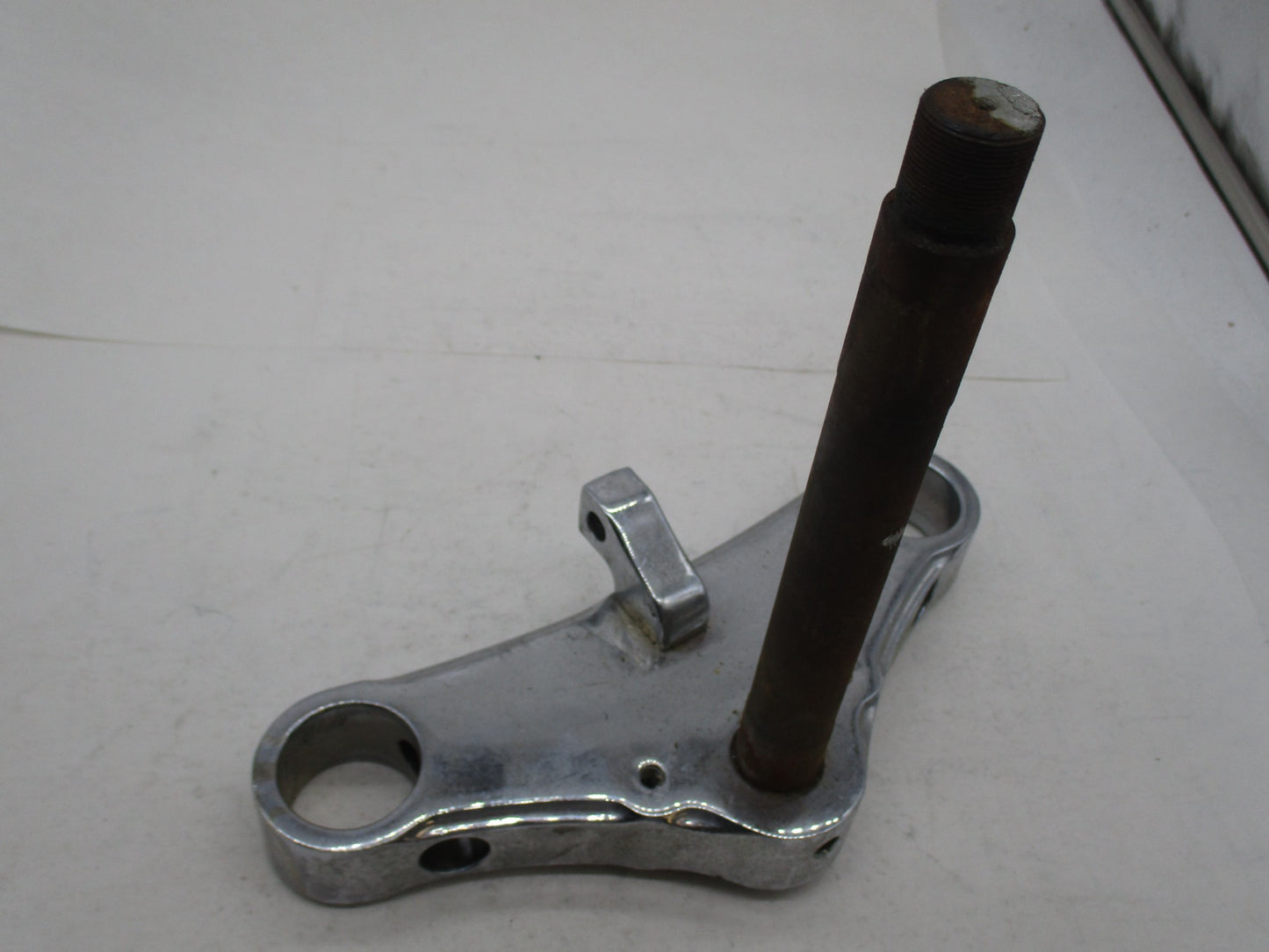 Harley Custom 39mm Upper Triple Tree Steering Head Billet Chrome Dyna FXR