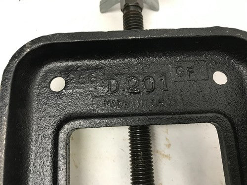 D-201 256 GF Table Top Bench Vise Pipe Clamp Press