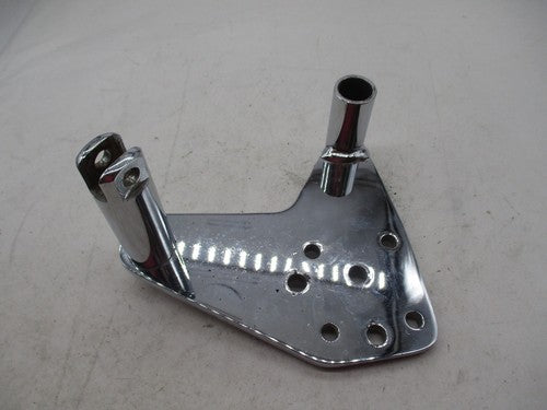 Harley Davidson Chrome Foot Peg Food Control Bracket Brace Plate