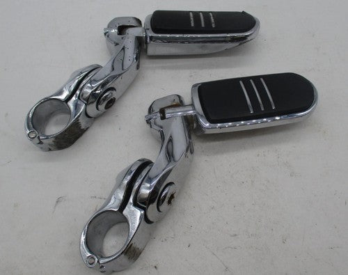 Harley Davidson Pair of Streamliner Highway Pegs with Engine Guard Cla