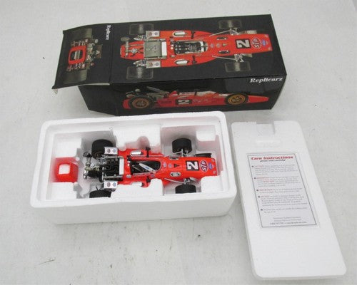Replicarz 1969 Mario Andretti Brawner Hawk #2 Indy 500 Winner 1:18 Die