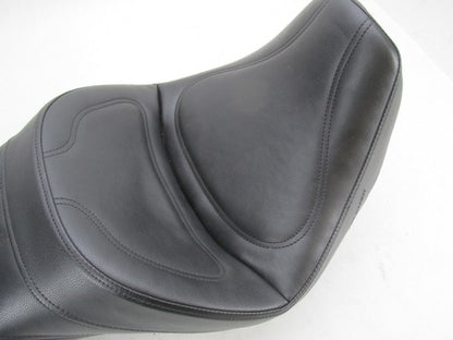 Saddlemen Explorer Seat Black Stitch Harley-Davidson Softail FXST/FLST