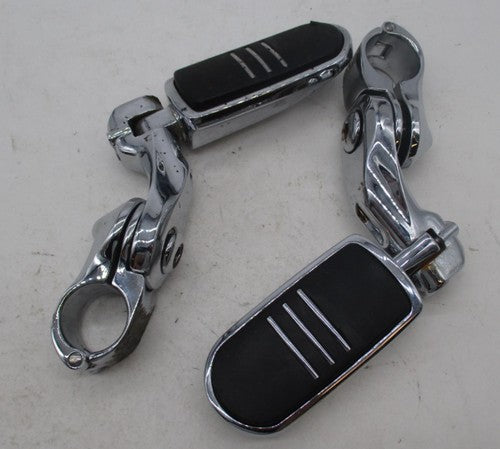 Harley Davidson Pair of Streamliner Highway Pegs with Engine Guard Cla
