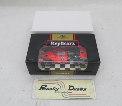 Replicarz Gordon Johncock AAR Eagle STP 20 1973 Indy 500 Winner 1:18 D