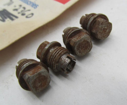 Lot of 4 Triumph Oil Pump Body Plug Screws TR5 3TA 5T 6T TR6 TR7 T120