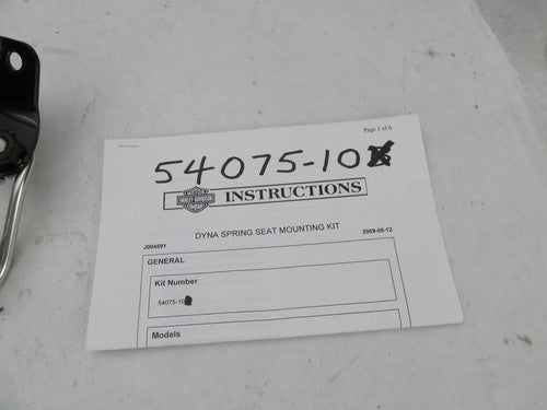 Harley Davidson Genuine NOS Dyna Spring Solo Saddle Seat Mounting Kit