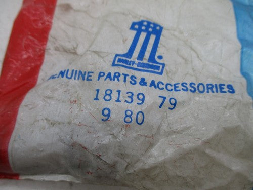 Harley Davidson Genuine NOS Valve Guide 18139-79