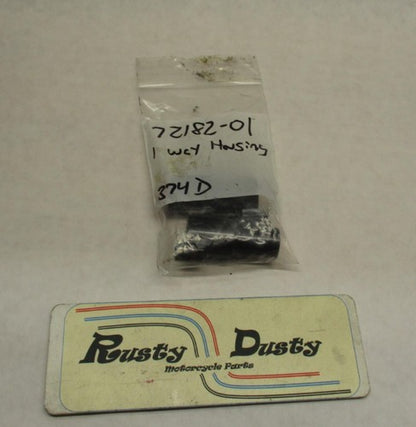Lot of (2) Harley Davidson 1 Way Pin Black Housing 72182-01