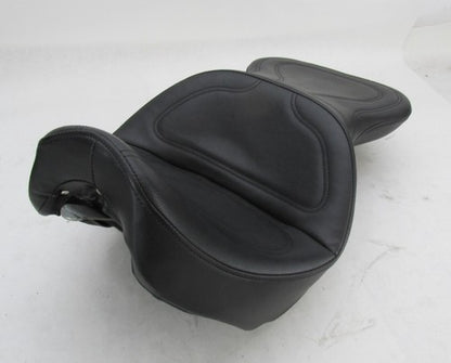 Saddlemen Explorer Seat Black Stitch Harley-Davidson Softail FXST/FLST