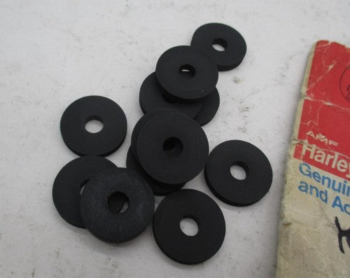 Lot of 12 Harley Davidson Genuine NOS Mainshaft Black Nut Oil Seals 37