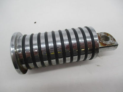 Pair of Harley Davidson Chrome Round Rubber Ribbed Foot Pegs Highway P