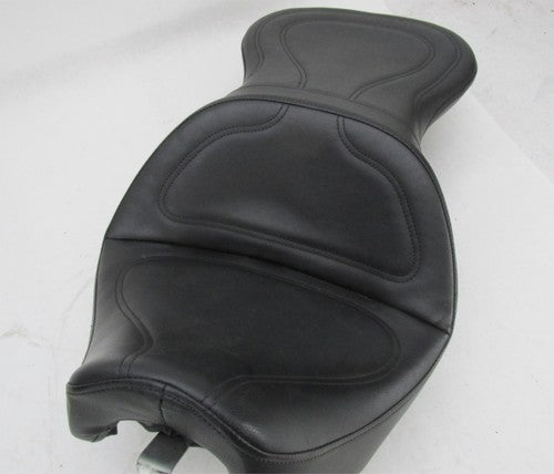 Saddlemen Explorer Seat Black Stitch Harley-Davidson Softail FXST/FLST