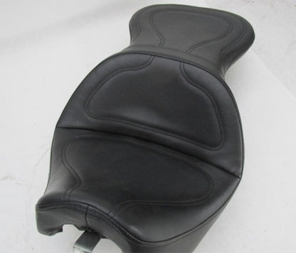 Saddlemen Explorer Seat Black Stitch Harley-Davidson Softail FXST/FLST