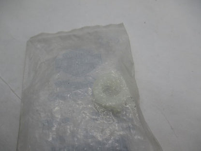 Harley Davidson Genuine NOS Retainer 31597-81