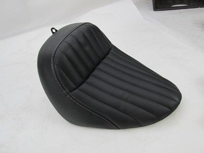 Harley-Davidson Genuine NOS Street Bob Softail Stock Solo Rider Seat 5