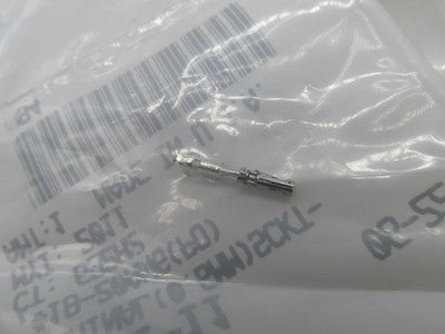 QTY 9 Harley Genuine OEM NOS 0.6mm Socket Terminal #18-20 AWG 72222-11