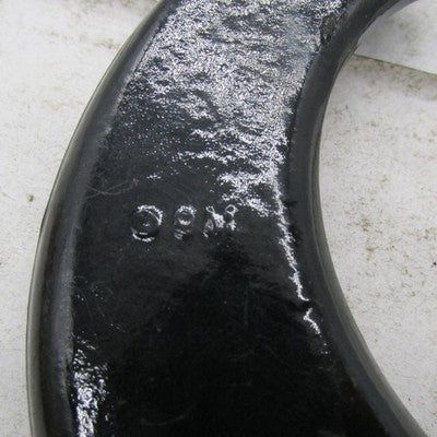 Harley Davidson OEM Right Front Rider Footpeg Mount Black 42652-04