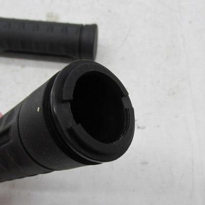 Pair of Harley-Davidson OEM EUC Stock FLHX Rubber Handlebar Grips
