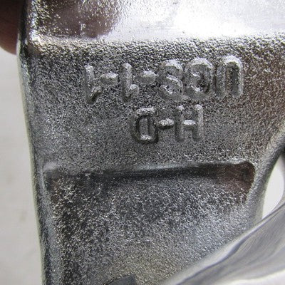 Harley Davidson OEM Chrome Mid Control Footpegs Kit 91-05 DYNA 33693-0