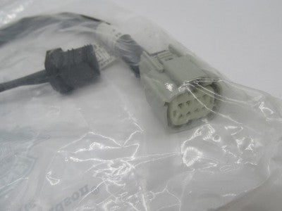 Harley NOS Genuine OEM Touring Wire Harness Electrical Connector 69200