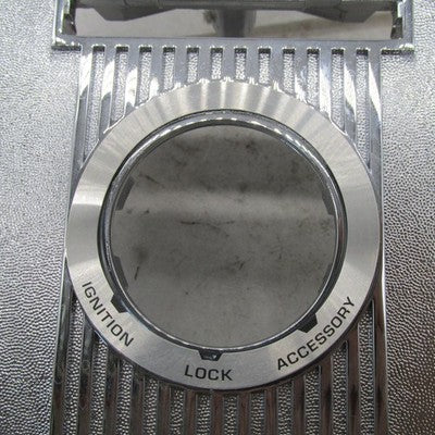 Harley Davidson OEM 99-07 Road King Chrome Fuel Tank Console Dash Pane