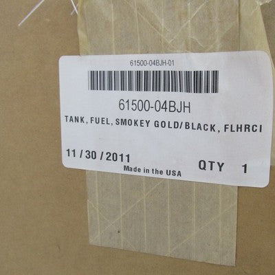 Harley OEM NEW NOS 2004 Road King FLHRCI Fuel Tank Smokey Gold Black 6