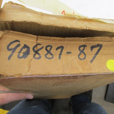 Harley Davidson NOS NIB Right Side Saddlebag Cover White 90887-87