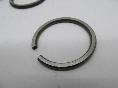 Lot of 19 Harley-Davidson NOS Roller Bearing Shim 9131