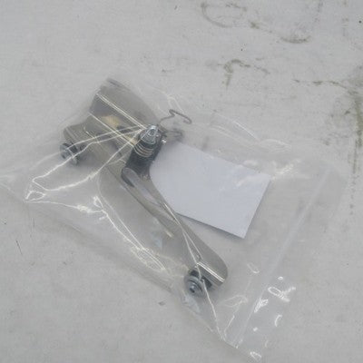 Harley Quick Release Detachable Sport Windshield Right-Side Mount Brac