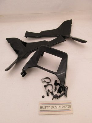 Harley-Davidson OEM NOS Vivid Black Road Glide Fairing Spoiler Kit 570