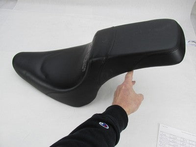 Harley-Davidson Dyna Custom Embroidered Skull Black Leather Seat