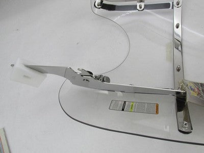National Cycle NOS Switch Blade Harley FLHR 2-Up Clear Windshield N211