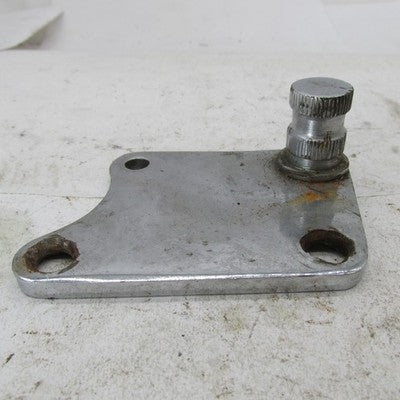 Harley Davidson OEM Splined Passanger Foot Peg Mount Bracket 52688-65