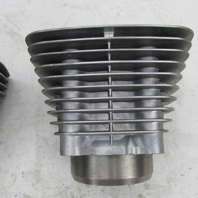 Harley Davidson OEM Pair of Stock Silver Cylinder Jugs 883cc Sportster