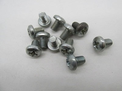 Lot of 11 Harley-Davidson Genuine NOS Pozidriv Pan Head Screws 2597