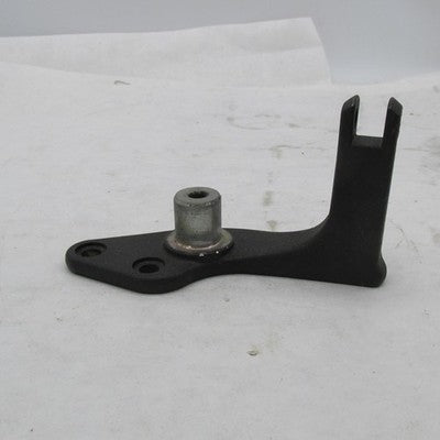 Harley OEM 93-02 Dyna FXDWG Right Forward Control Footrest Bracket 424