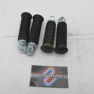 1 Pair Harley Davidson OEM Ribbed Rubber Male Mount Footpeg 33048-72