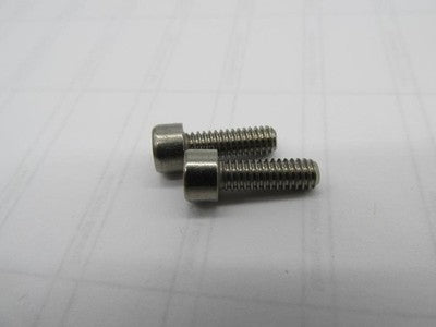 Lot of 2 Harley Davidson Genuine NOS 8-32 x 1/2" Torx Cap Head Screws